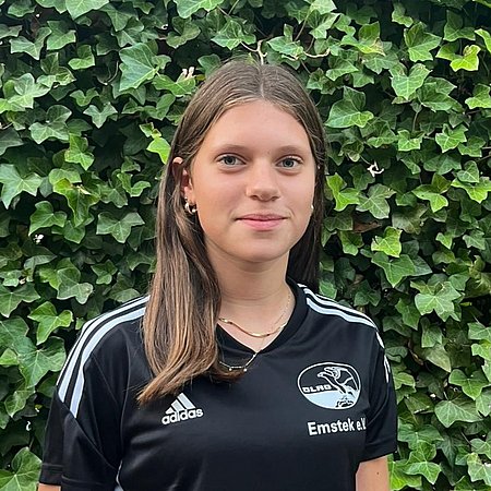 Ressortleiterin Fahrten, Lager und internationale Begegnungen (FLiB): Mathilda Bockhorst